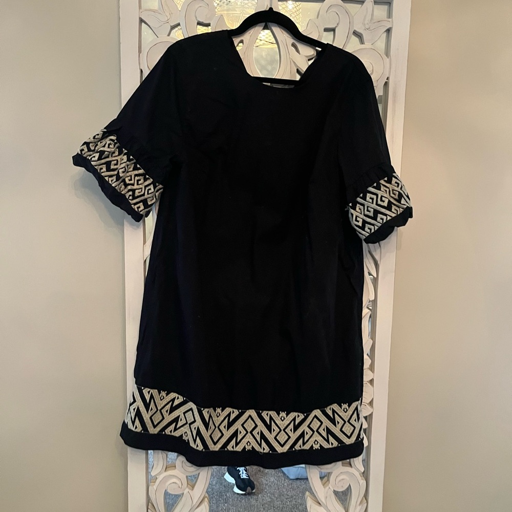 Banana Republic Black dress with White Patterned Accents